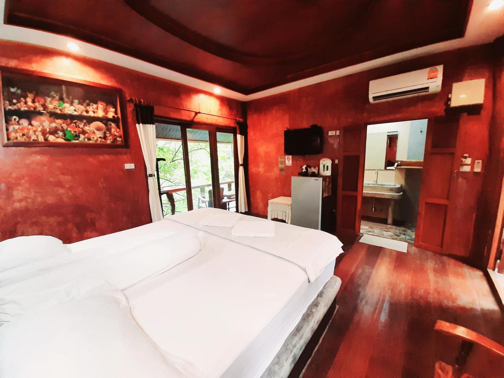 Tuaprodhome Khao Lak Camera foto