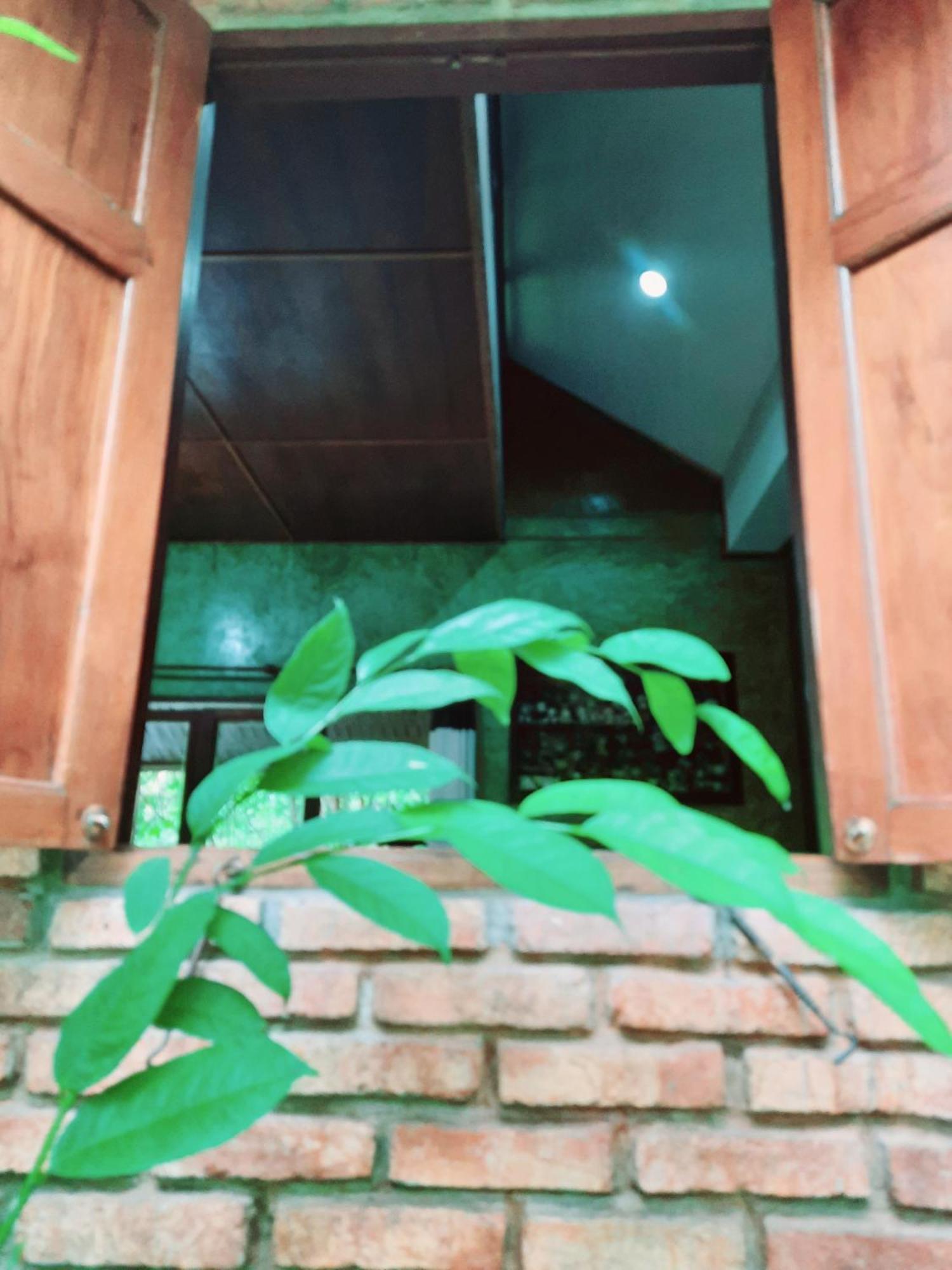 Tuaprodhome Khao Lak Camera foto
