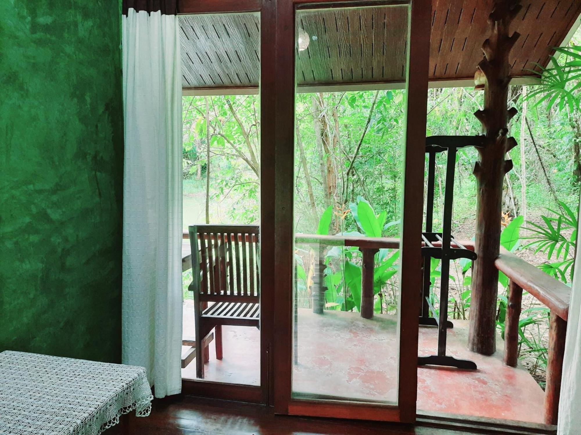 Tuaprodhome Khao Lak Camera foto